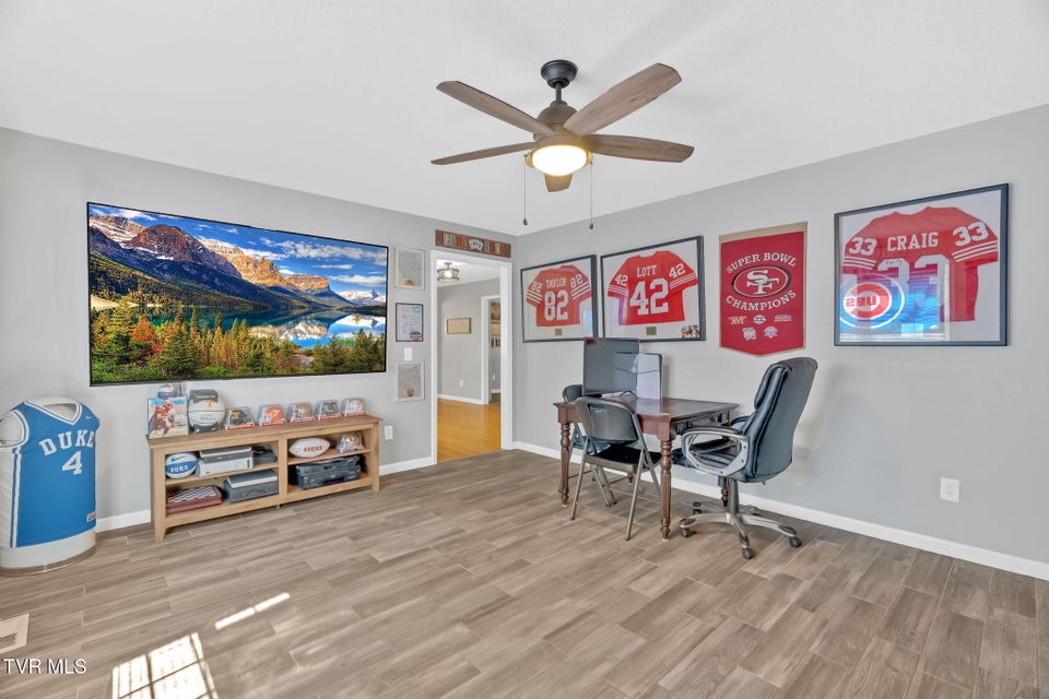 Photo #25: 355 Wiltshire Drive