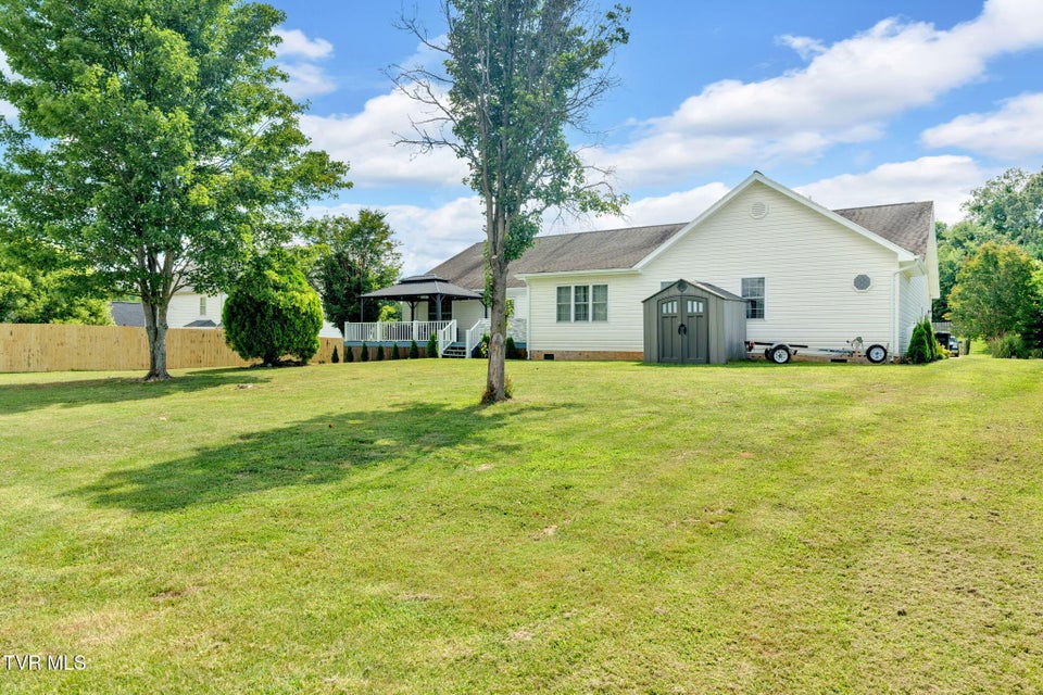 Photo #37: 355 Wiltshire Drive