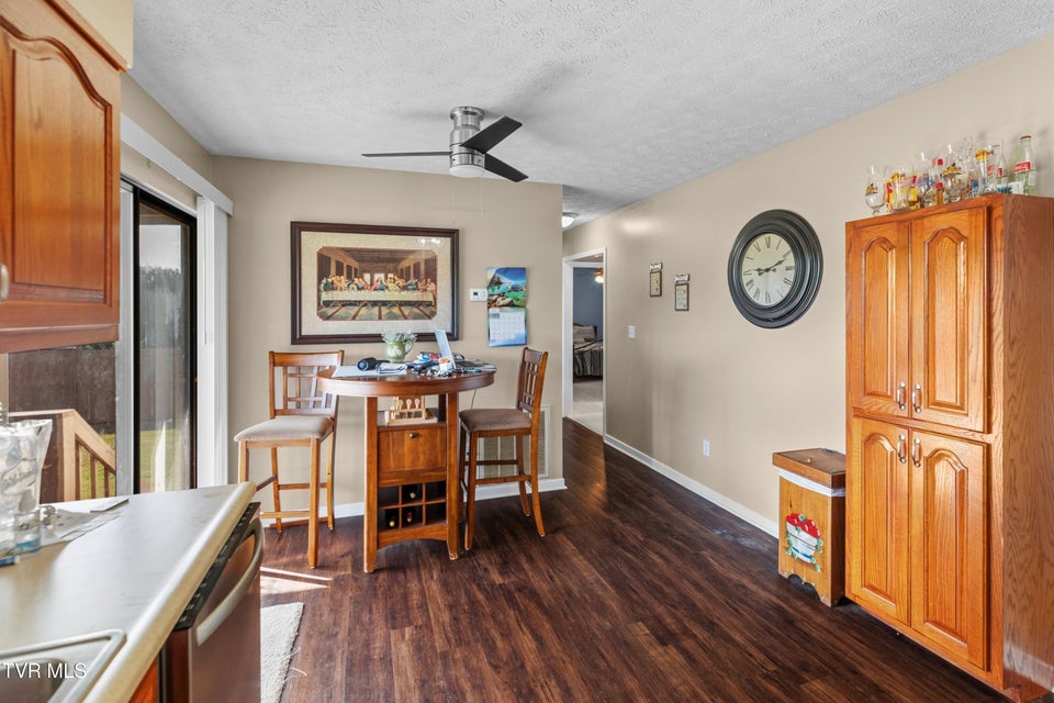 Photo #9: 2205 Kingswood Drive