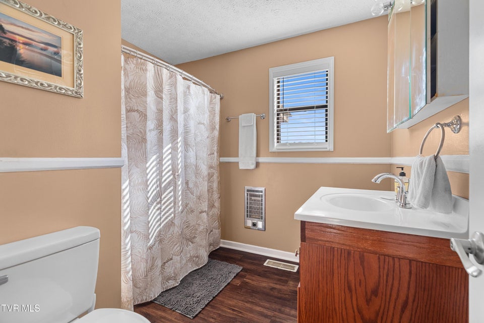 Photo #12: 2205 Kingswood Drive