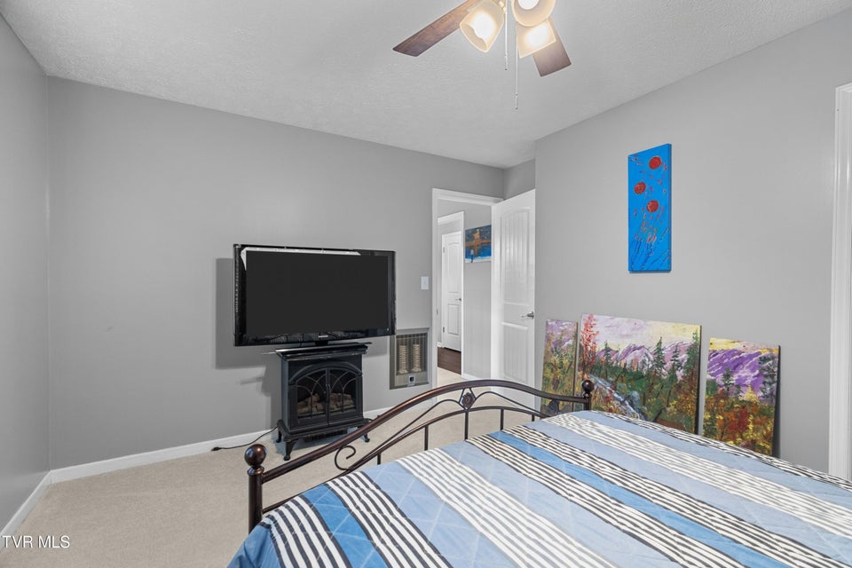 Photo #14: 2205 Kingswood Drive