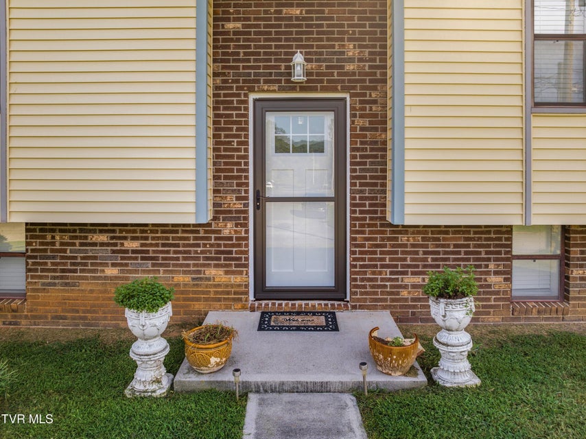 Photo #21: 2205 Kingswood Drive