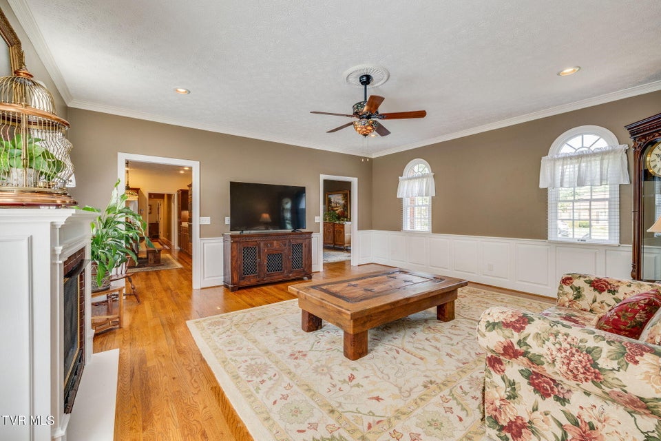 Photo #22: 1029 Winchester Lane