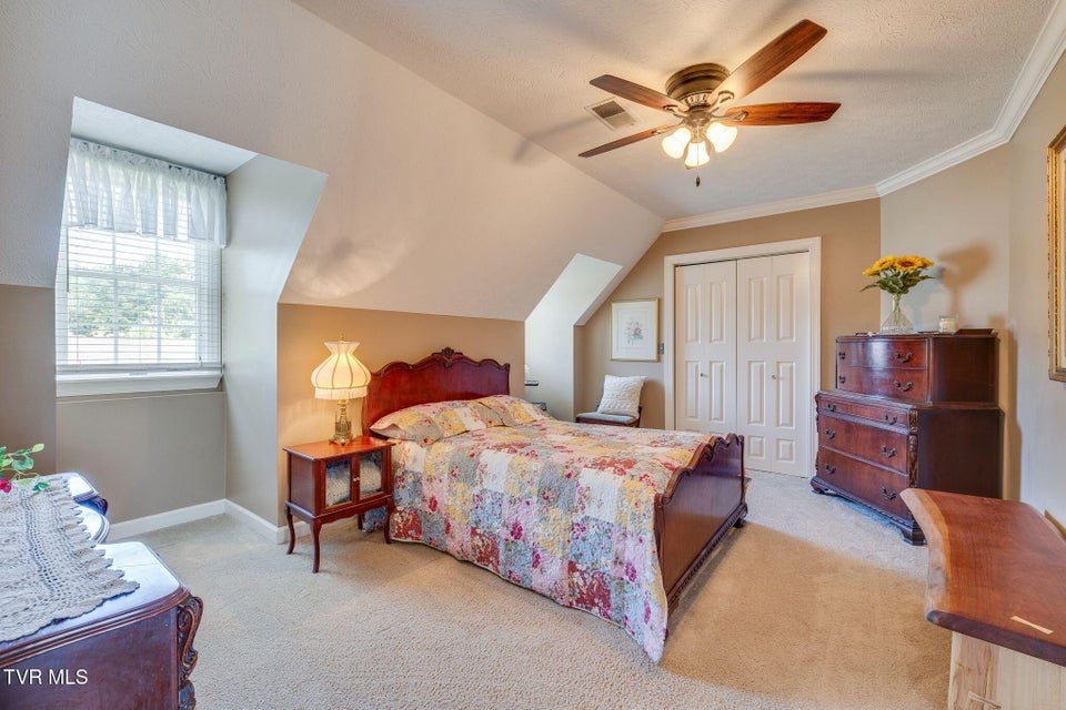 Photo #47: 1029 Winchester Lane