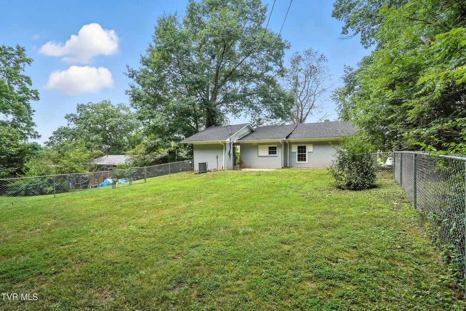 Photo #22: 2356 Inglewood Drive