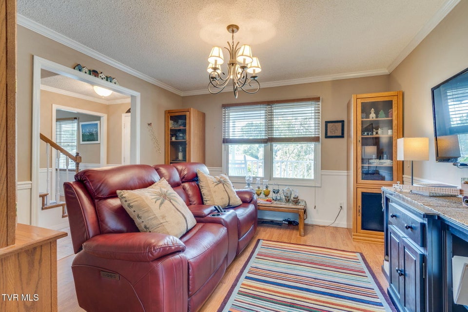 Photo #18: 310 Sonnett Court