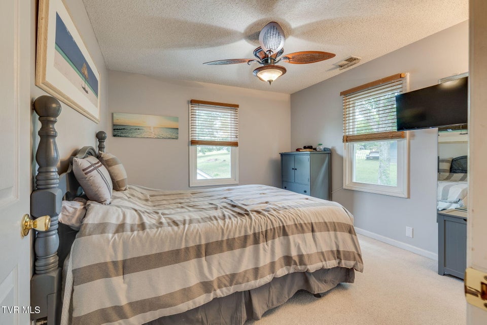 Photo #27: 310 Sonnett Court