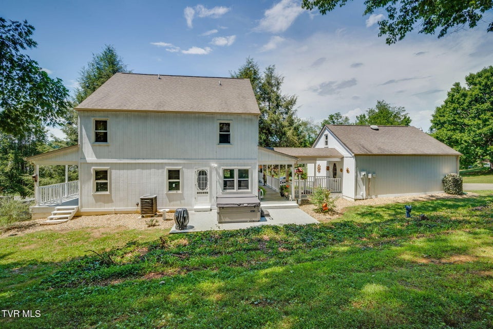 Photo #38: 310 Sonnett Court