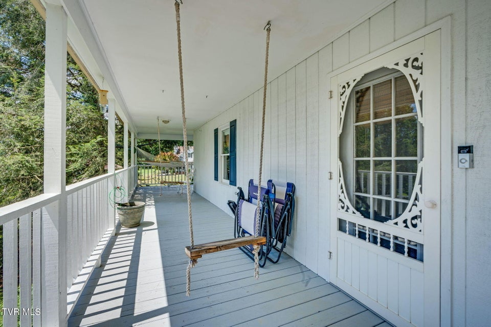 Photo #42: 310 Sonnett Court