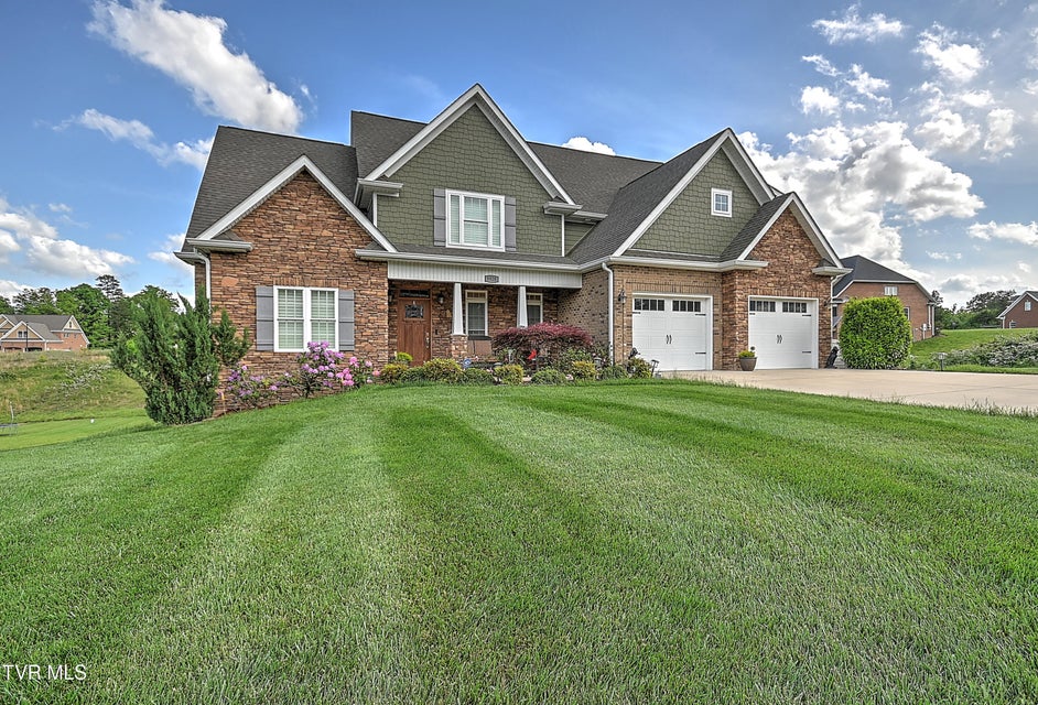 Photo #6: 5028 Rose Gardens Circle