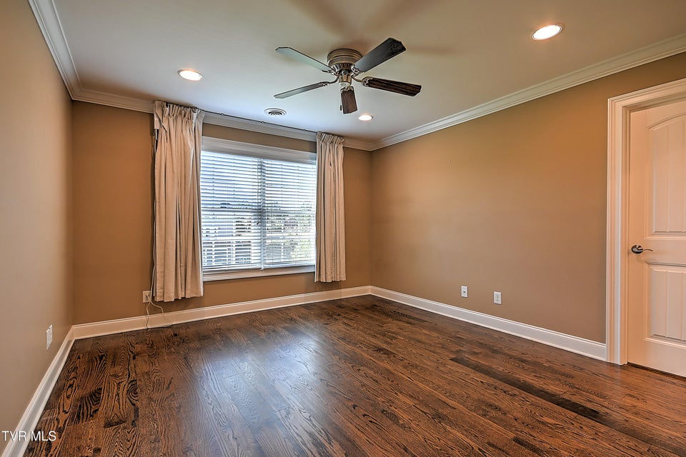 Photo #69: 5028 Rose Gardens Circle