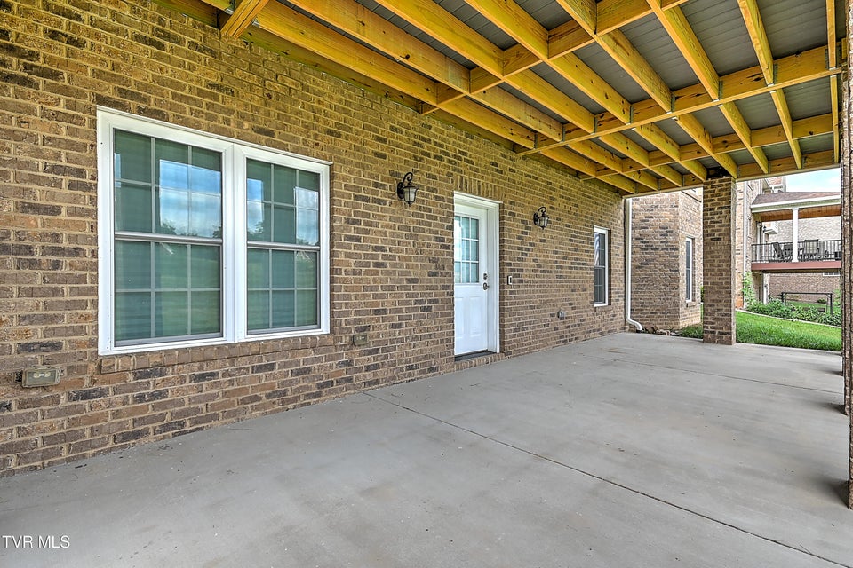 Photo #92: 5028 Rose Gardens Circle