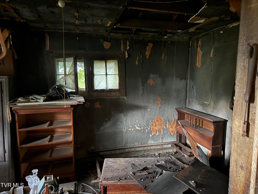 Photo #5: 1810 Watauga Avenue
