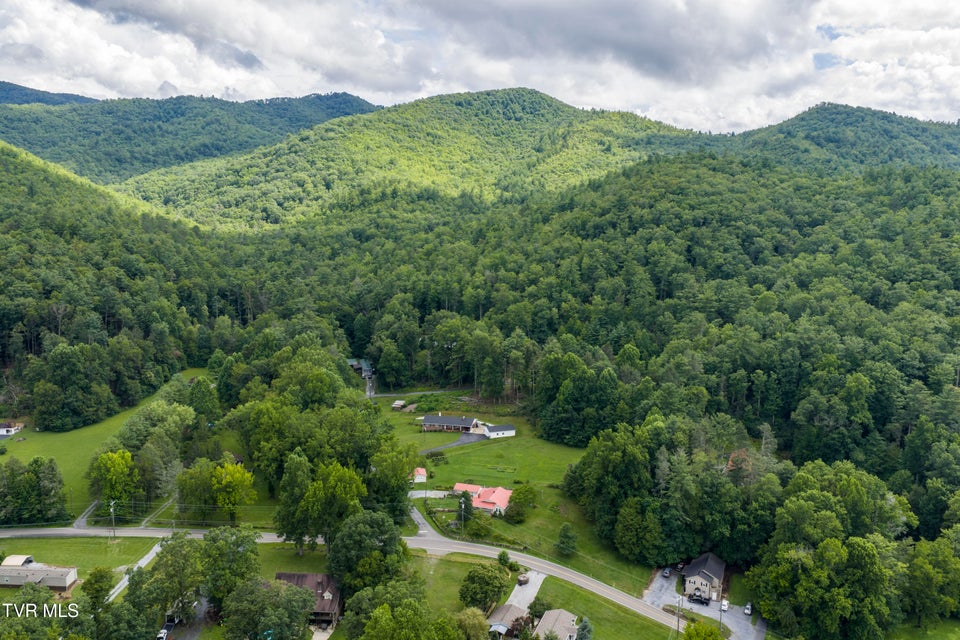 Photo #50: 1390 Rock Creek Road