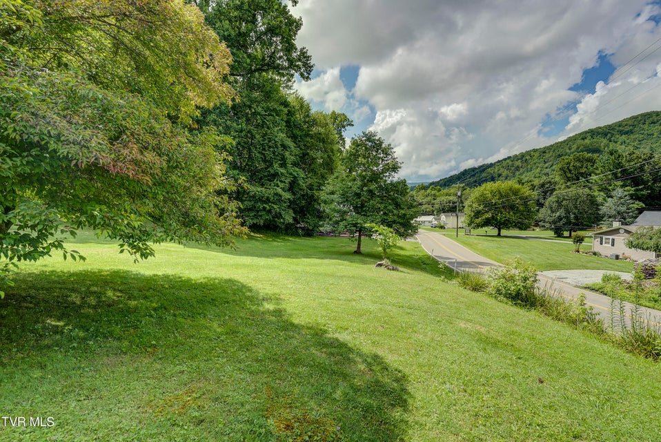 Photo #44: 1390 Rock Creek Road