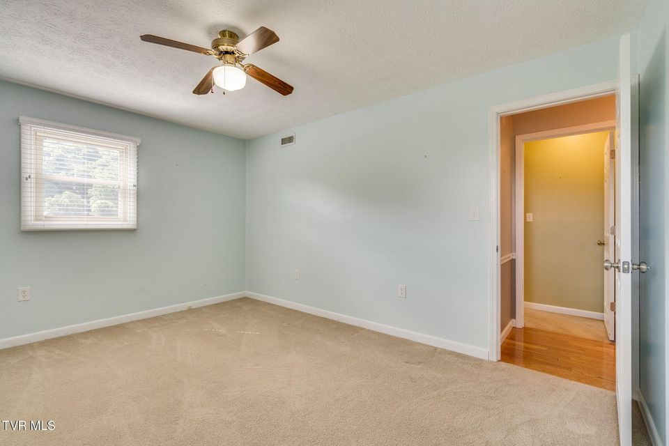 Photo #20: 4120 Lindenwood Drive