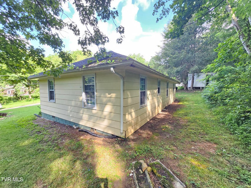 Photo #4: 140 Laurel Branch Road
