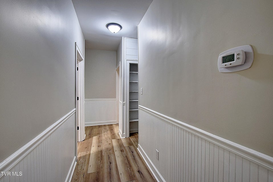 Photo #31: 405 Watauga Avenue Avenue