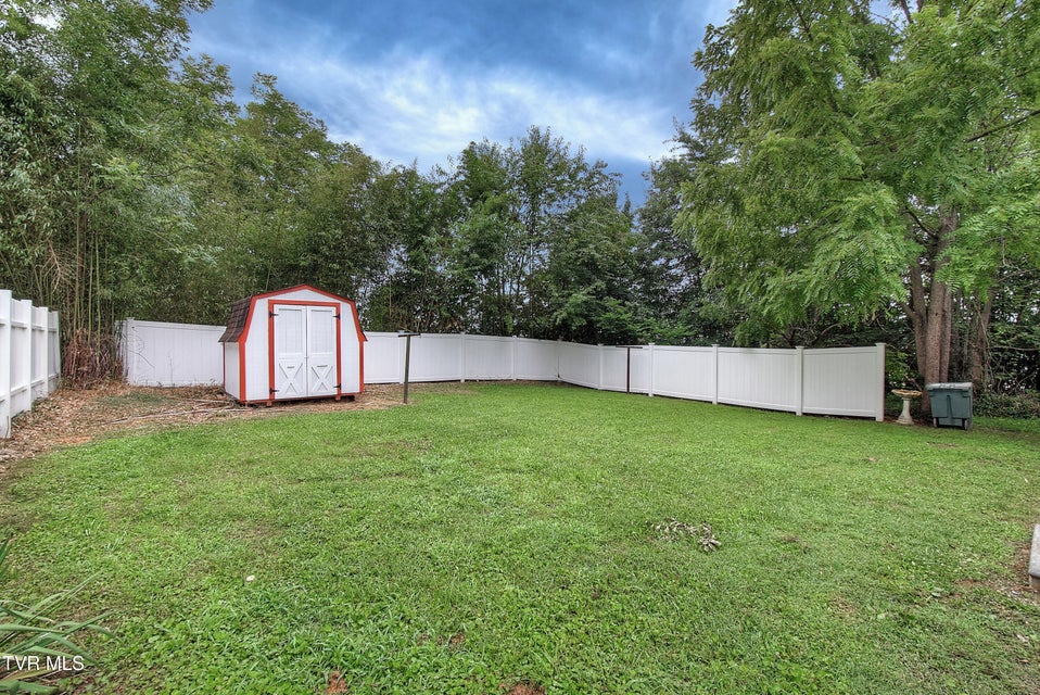 Photo #34: 405 Watauga Avenue Avenue