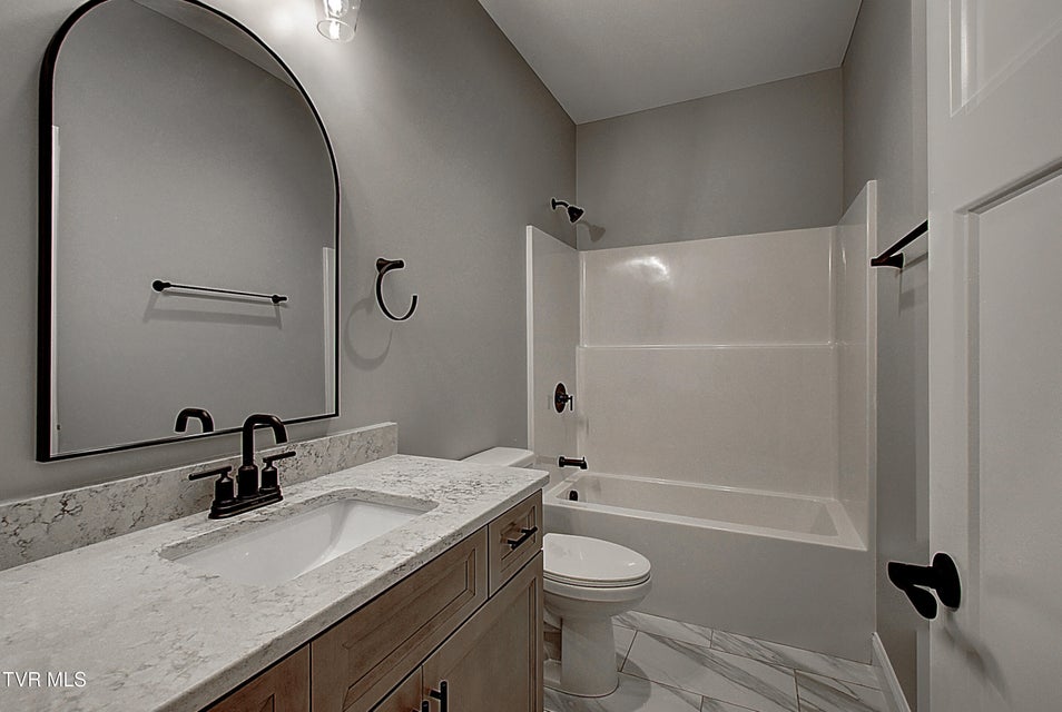 Photo #14: 126 Dry Kiln Court