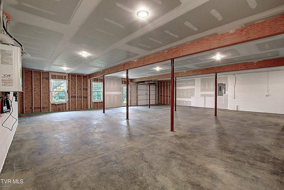 Photo #19: 126 Dry Kiln Court