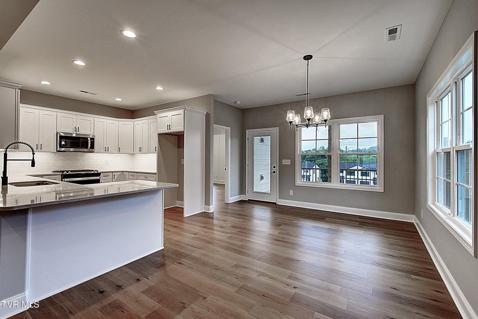Photo #7: 138 Dry Kiln Court