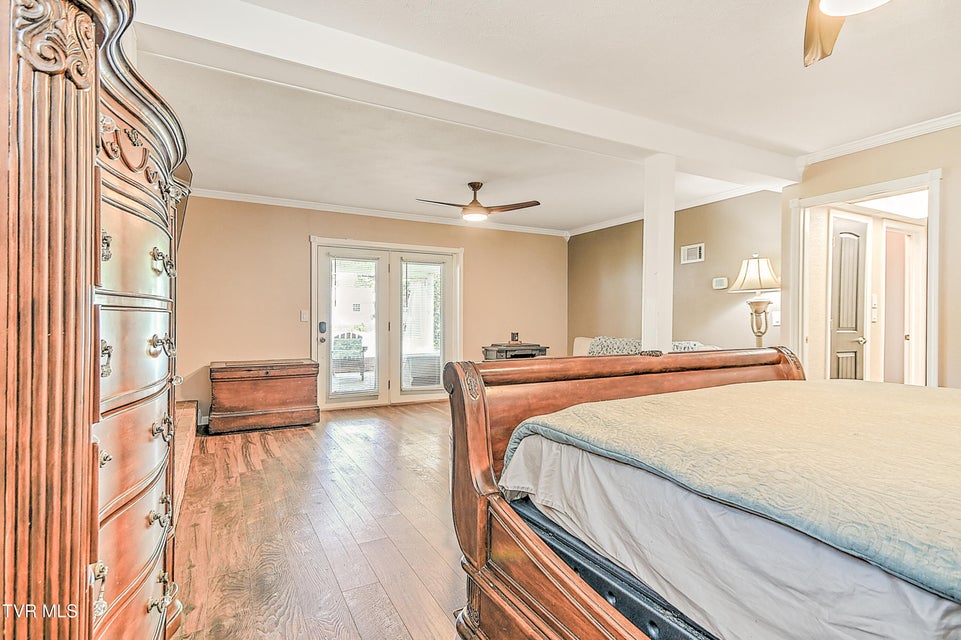 Photo #38: 111 Wayfair Drive