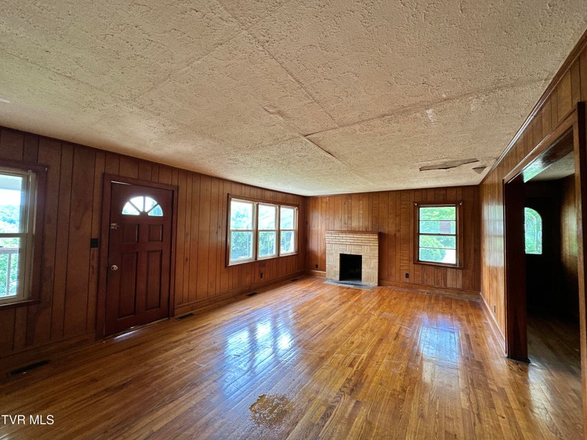 Photo #5: 140 Bradley Road