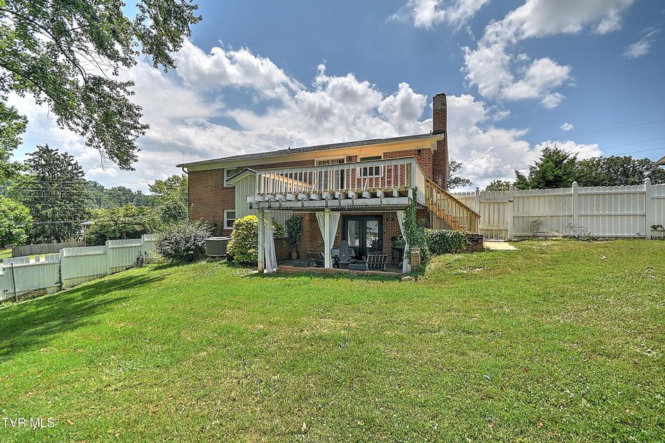 Photo #47: 111 Wayfair Drive