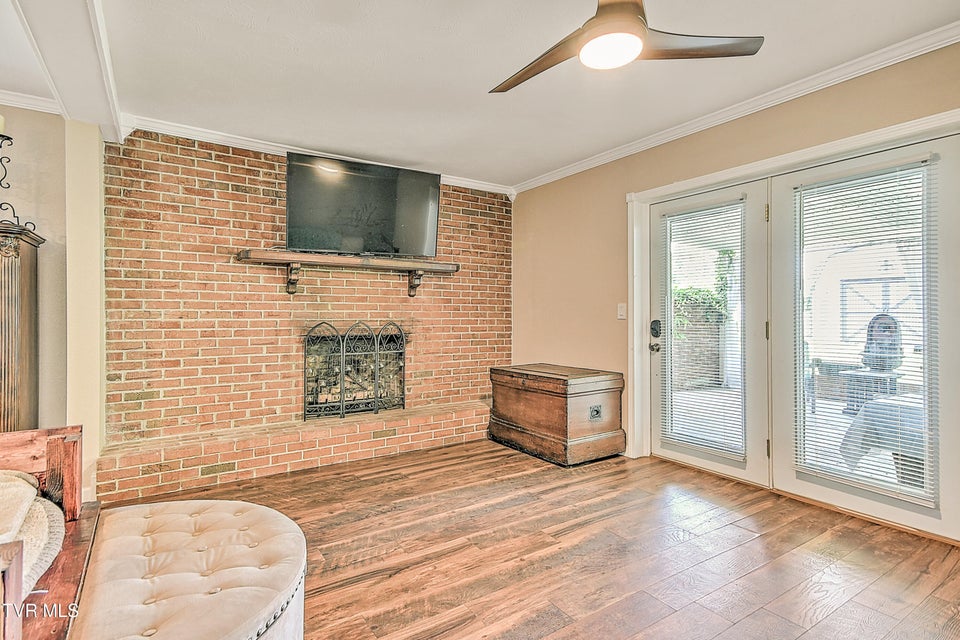 Photo #41: 111 Wayfair Drive