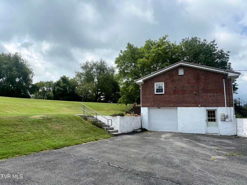 Photo #4: 3999 Weaver Pike