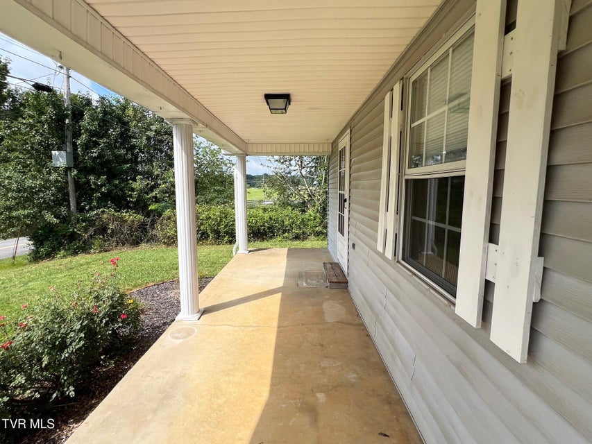 Photo #18: 129 Painter Road