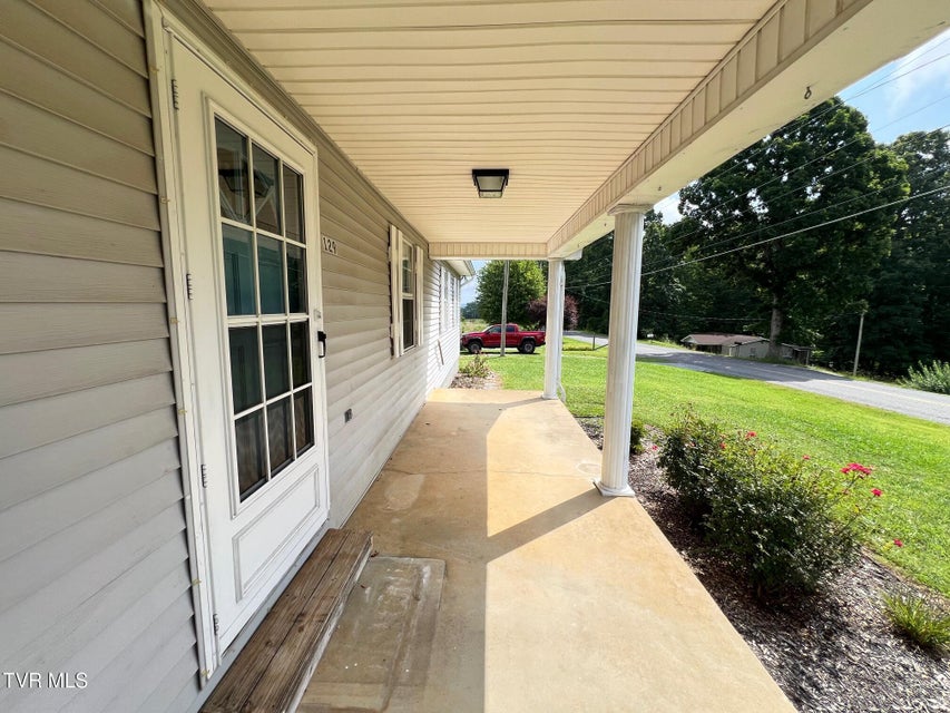 Photo #19: 129 Painter Road