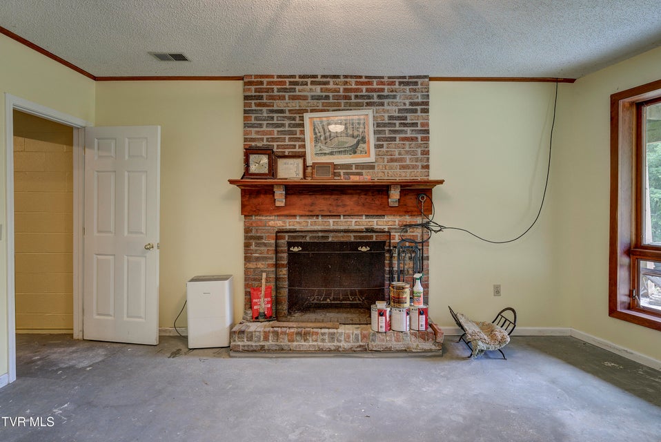Photo #49: 127 Heaton Cr Road