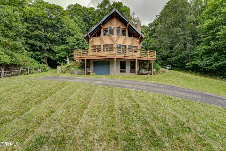Photo #60: 127 Heaton Cr Road