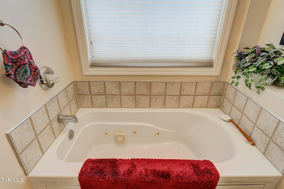 Photo #23: 120 Chadwick Circle