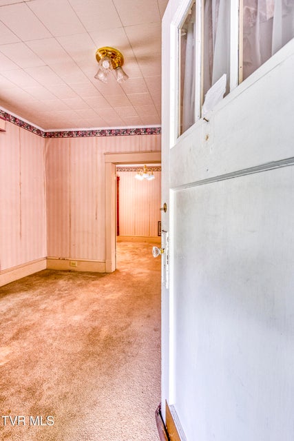 Photo #5: 1443 Windsor Avenue
