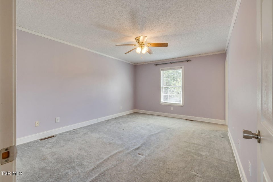 Photo #12: 206 Persimmon Lane