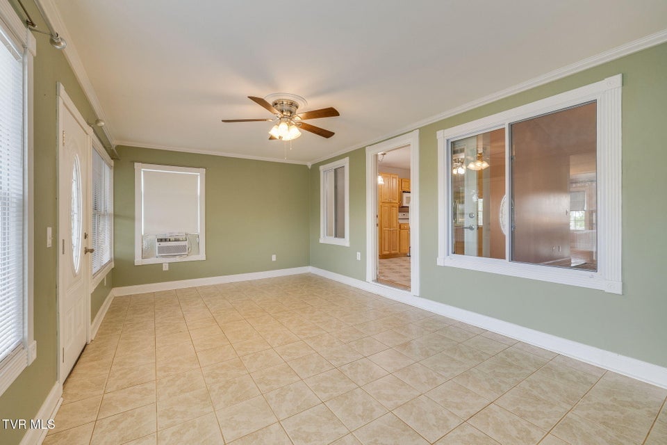 Photo #30: 206 Persimmon Lane