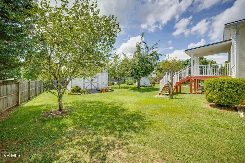 Photo #33: 206 Persimmon Lane