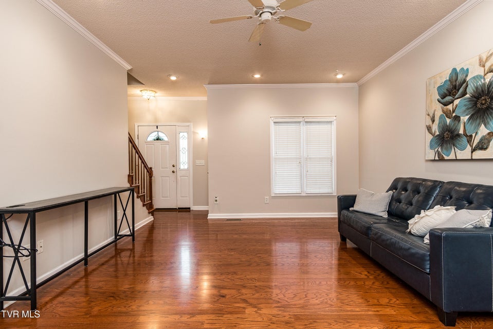 Photo #5: 11 Cherokee Ridge Court