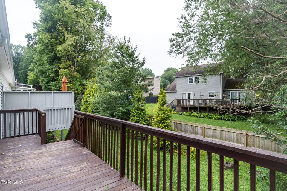 Photo #32: 11 Cherokee Ridge Court
