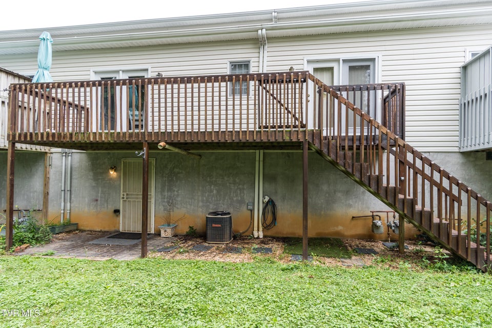 Photo #34: 11 Cherokee Ridge Court