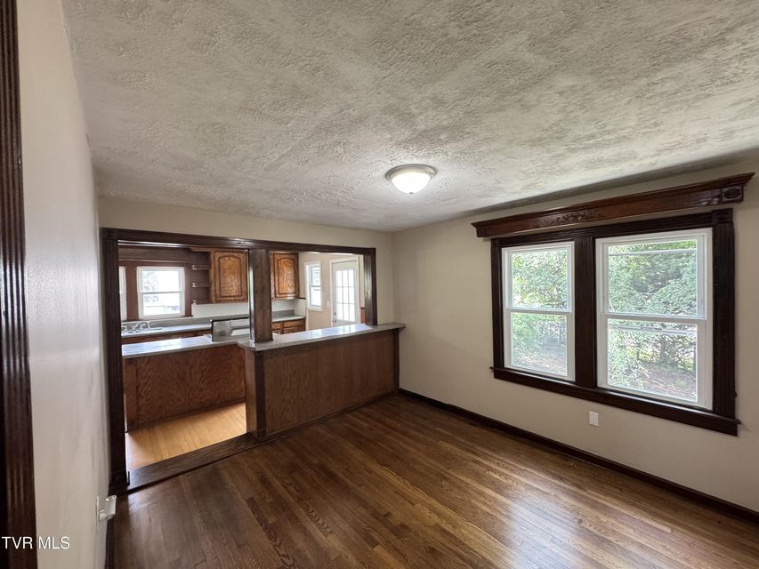 Photo #10: 521 Elmwood Avenue
