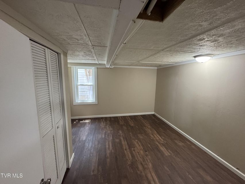 Photo #21: 521 Elmwood Avenue