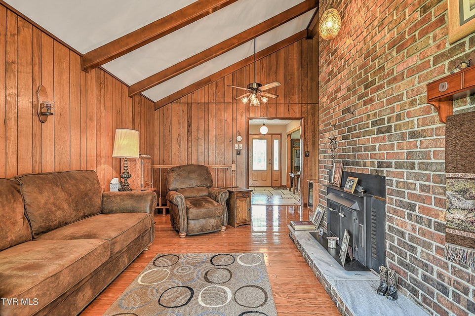 Photo #20: 304 Quillen Terrace Circle