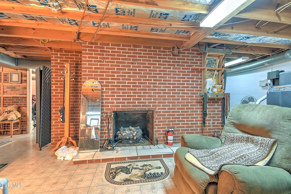 Photo #47: 304 Quillen Terrace Circle