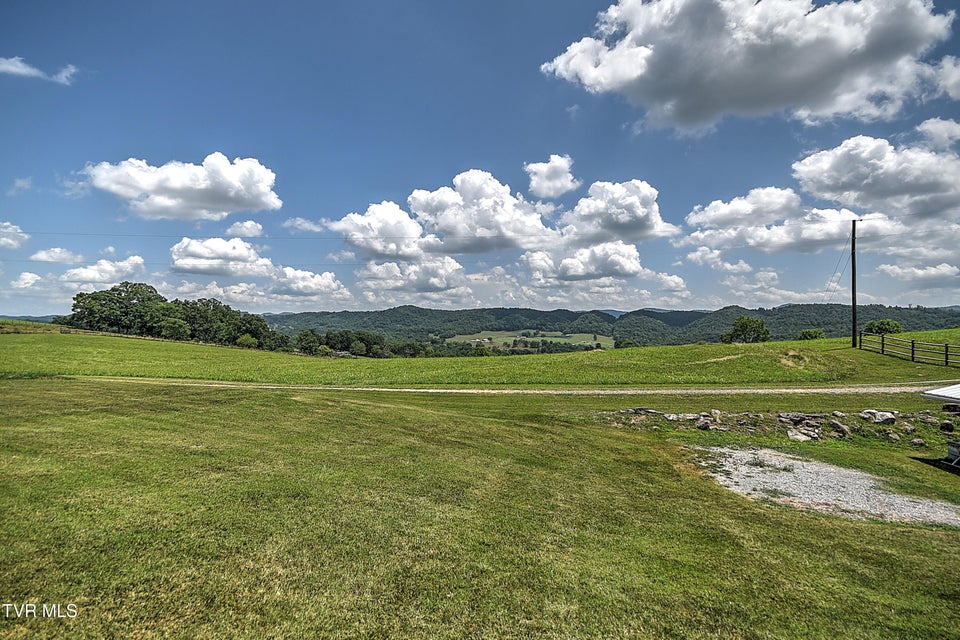 Photo #52: 304 Quillen Terrace Circle