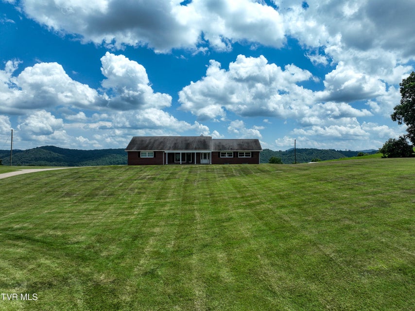 Photo #60: 304 Quillen Terrace Circle
