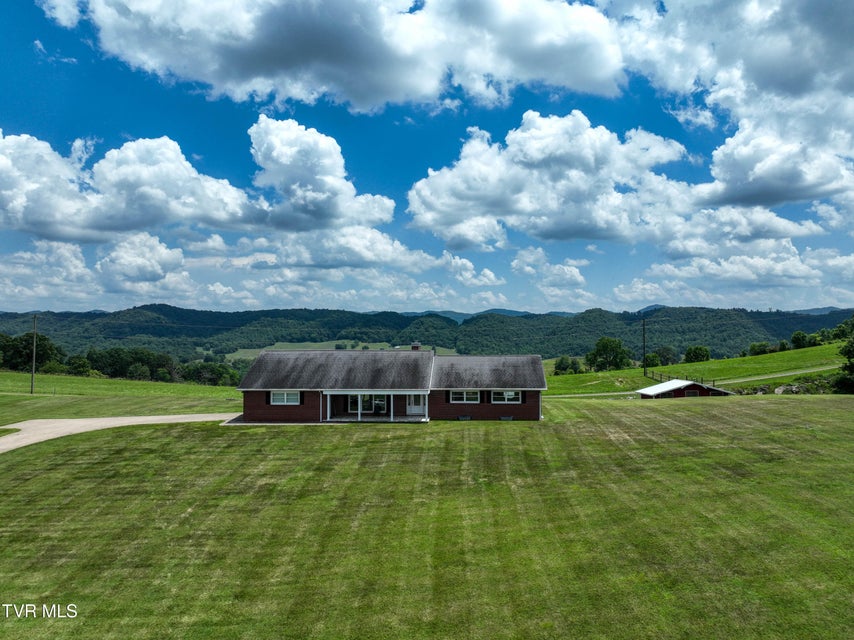 Photo #61: 304 Quillen Terrace Circle